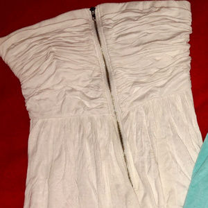 STRAPLESS WHITE RUCHED MINI DRESS SIZE MEDIUM